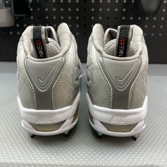 Nike iD 1of1 Baseball Cleats - Picture 4 of 8